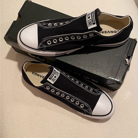 Converse Men's Black Slip-On Sneakers - Picture 1 of 7